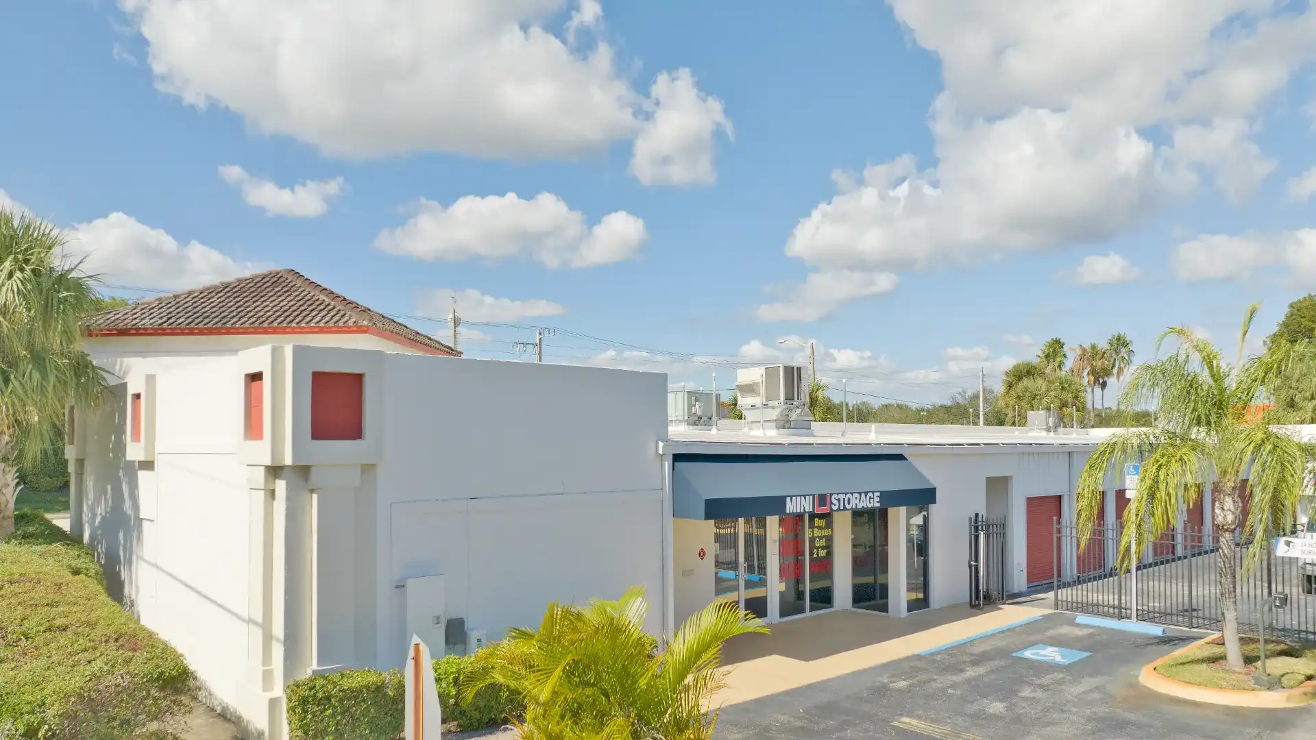 Storage - Boynton Beach - Storage facility in FL